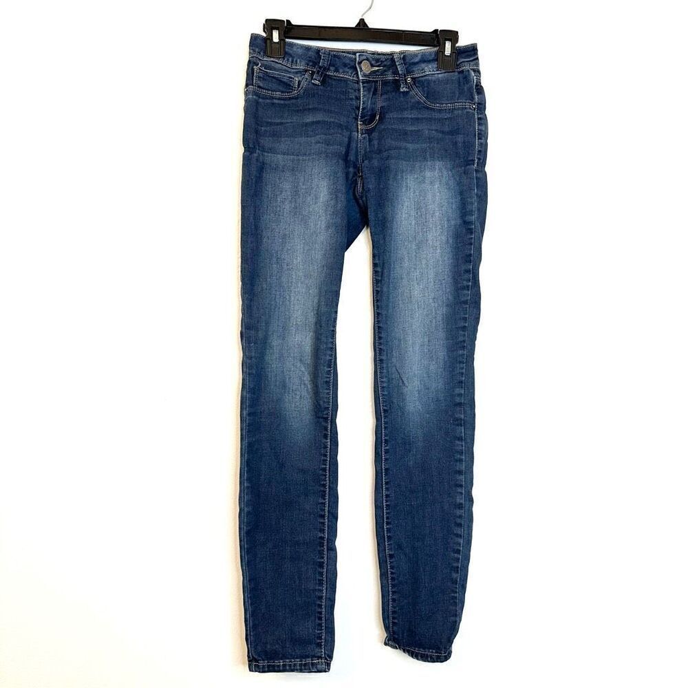 YMI Stretch Cotton Blend Low Rise Blue Denim Skinny Leg Jeans Medium Wash Size 3